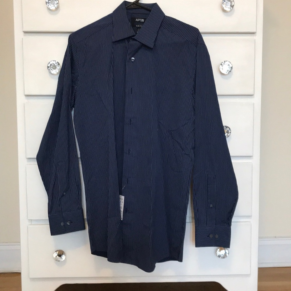 Men’s Apt. 9 dress shirt NWT